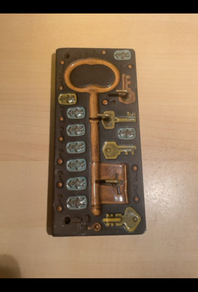 Nøglebrædt. Ole Berg Keramik